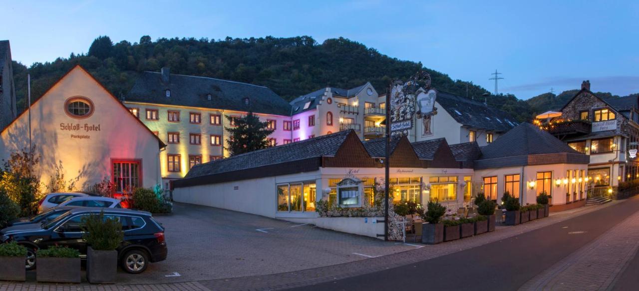 Schloss-Hotel Petry Treis-Karden Exterior foto