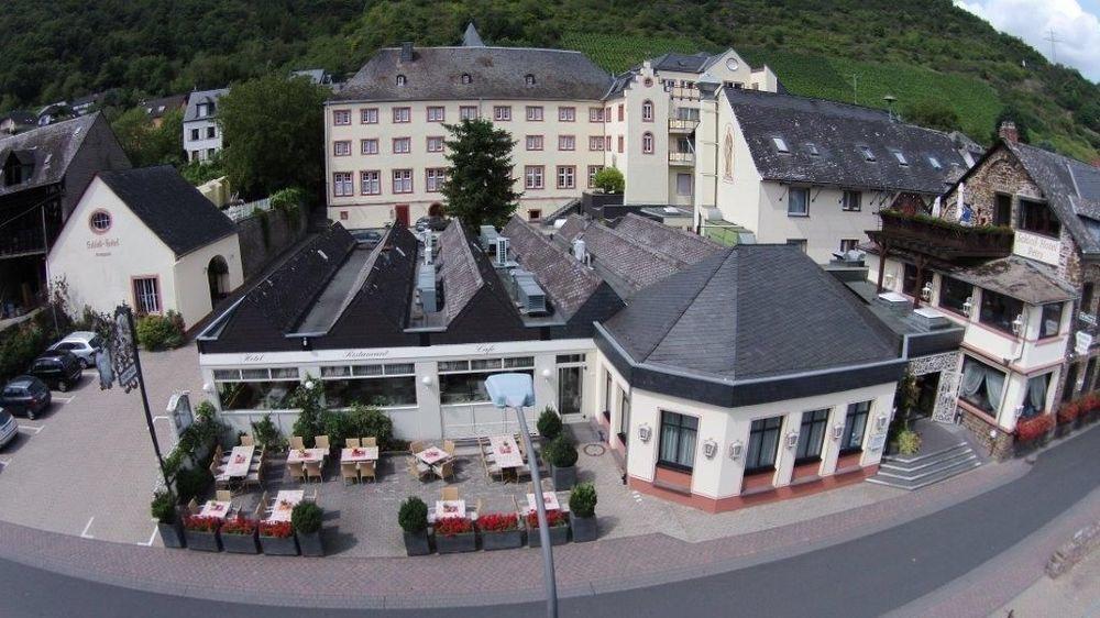 Schloss-Hotel Petry Treis-Karden Exterior foto